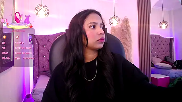 SophiaWalker 1 online show from December 2025 12:21:01 PM