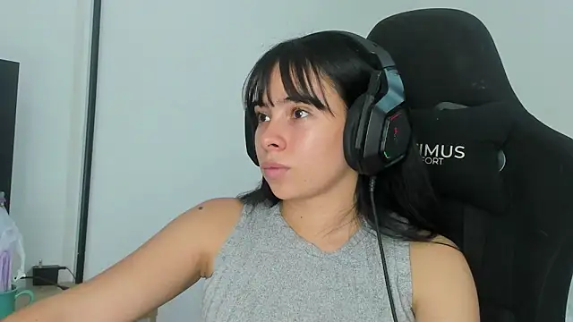 Aishelyng online show from January 2026 05:11:01 AM