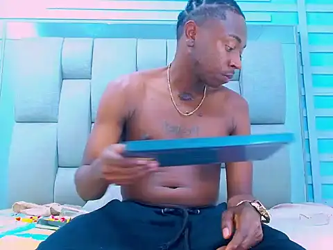 Black Fire10 online show from December 2025 09:10:02 PM