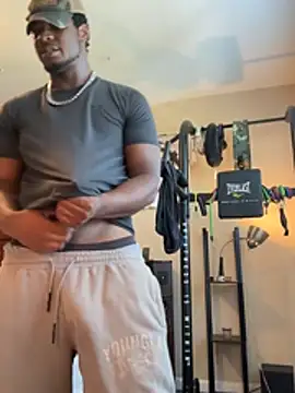 KeYBuMp323 online show from April 2026 02:45:01 PM