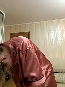 Snapshot of SunshineEmma chatting on September 2025 06:46:01 PM SunshineEmma online show from September 2025 06:46:01 PM