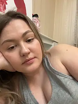 Snapshot of SunshineEmma chatting on March 2026 06:10:01 PM SunshineEmma online show from March 2026 06:10:01 PM