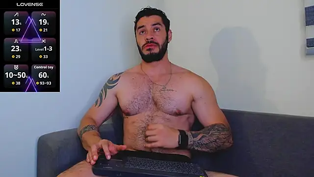 Drake Cole online show from December 2025 11:32:02 PM