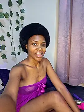 Snapshot of FionaKeith10103 chatting on July 2026 12:18:02 PM FionaKeith10103 online show from July 2026 12:18:02 PM