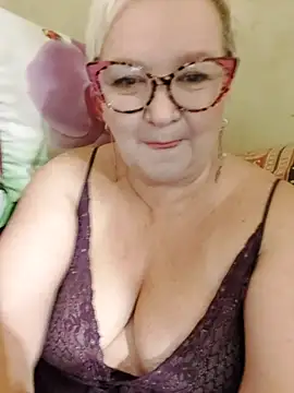 Snapshot of ForgeMeNot51 chatting on November 2025 06:04:02 AM ForgeMeNot51 online show from November 2025 06:04:02 AM