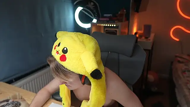 Serxyi online show from January 2026 03:17:01 PM