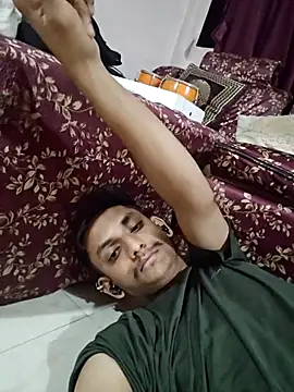 Snapshot of yung_cplz chatting on October 2025 04:15:02 PM yung cplz online show from October 2025 04:15:02 PM