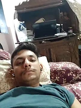 Snapshot of yung_cplz chatting on October 2025 10:57:02 AM yung cplz online show from October 2025 10:57:02 AM