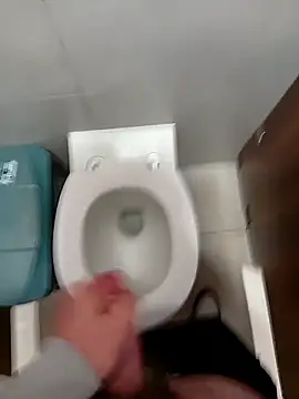 HairypapaK online show from January 2026 06:40:01 AM