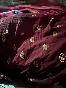 POOJACOUPLE online show from October 2025 08:14:02 AM