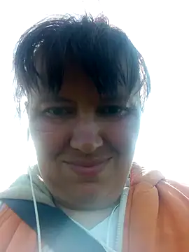 Snapshot of Romashka33011 chatting on June 2026 01:23:01 PM Romashka33011 online show from June 2026 01:23:01 PM