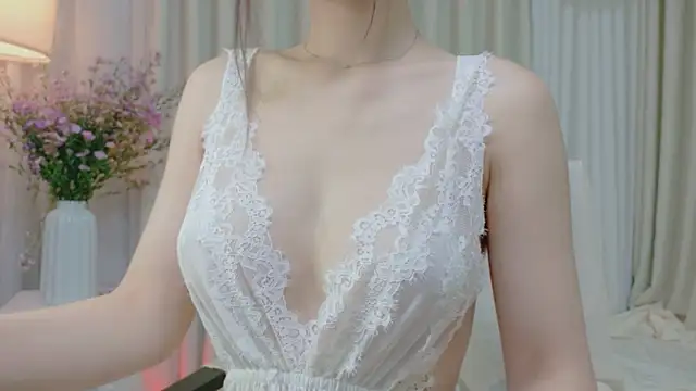 Snapshot of Vessi-babe chatting on June 2026 03:07:02 PM Vessi-babe online show from June 2026 03:07:02 PM