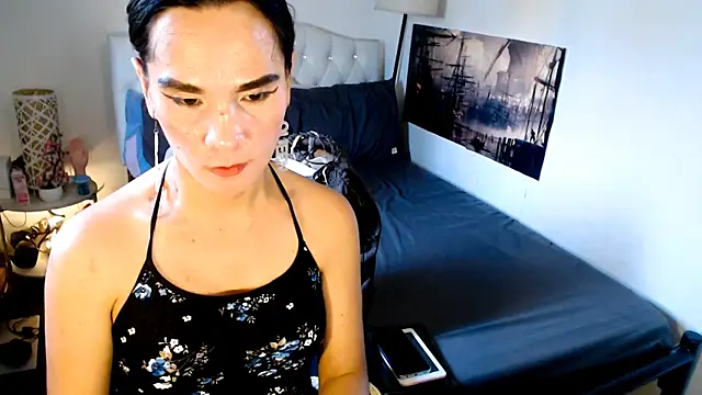 Snapshot of NinaDOM4CUM chatting on May 2026 12:18:01 AM NinaDOM4CUM online show from May 2026 12:18:01 AM