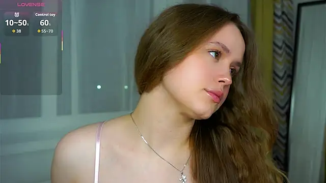 SusannaScholler online show from October 2025 06:37:01 PM