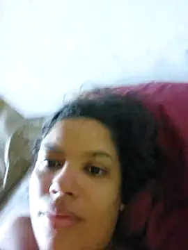 Snapshot of biancaalvess chatting on February 2026 12:13:02 PM biancaalvess online show from February 2026 12:13:02 PM