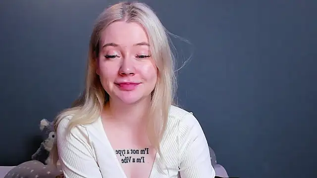 Lillie Berry online show from April 2026 08:07:02 AM