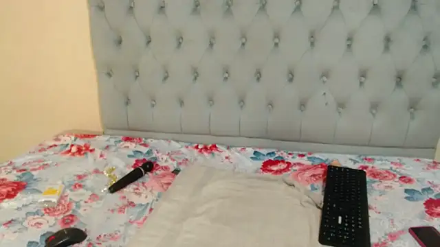 Babysex32 online show from February 2026 11:33:01 PM