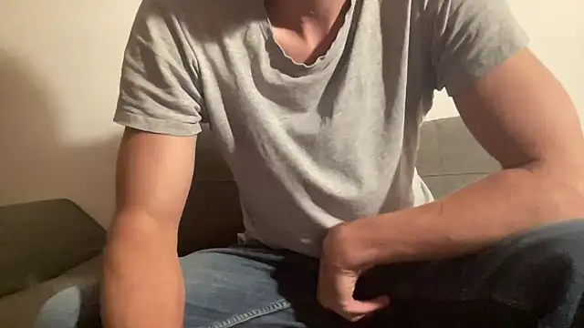 Snapshot of Jasperfuck chatting on October 2025 07:21:01 PM Jasperfuck online show from October 2025 07:21:01 PM