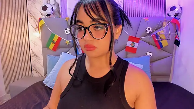 Snapshot of Tatihornyy chatting on June 2026 11:11:02 AM Tatihornyy online show from June 2026 11:11:02 AM