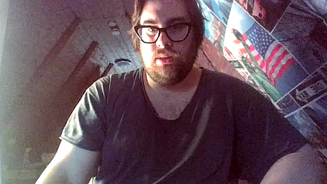 chubbyDavid1998 online show from October 2025 12:00:02 PM