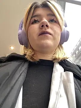 Cherry   Blossom online show from October 2025 11:21:02 AM