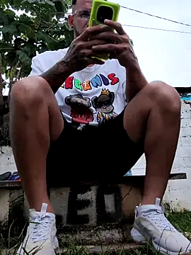 Snapshot of Master_pigdirty chatting on September 2025 10:09:01 PM Master pigdirty online show from September 2025 10:09:01 PM