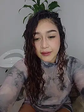 LilithAmber11 online show from November 2025 11:35:01 PM