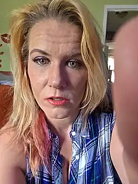 RhondaRump online show from June 2026 03:23:02 PM