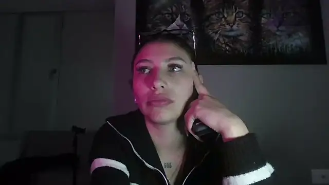 Snapshot of AriaBliss- chatting on October 2025 07:40:02 AM AriaBliss- online show from October 2025 07:40:02 AM