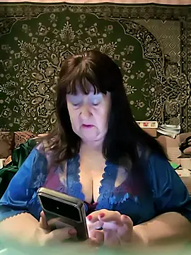 Snapshot of CrystalLime6411 chatting on April 2026 03:16:01 PM CrystalLime6411 online show from April 2026 03:16:01 PM