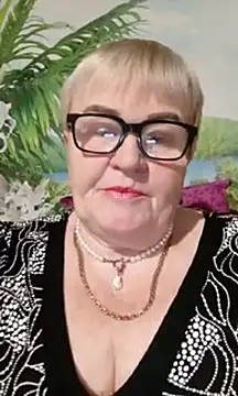 VioletSweet5566 online show from October 2025 03:32:01 PM