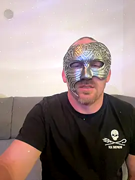 Snapshot of Celin_Luca210 chatting on September 2025 06:19:01 PM Celin Luca210 online show from September 2025 06:19:01 PM