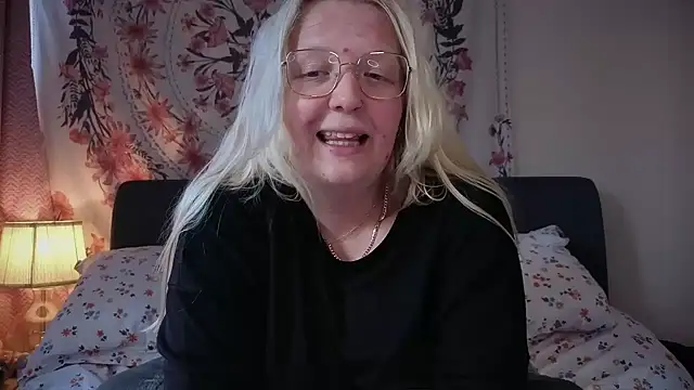 Snapshot of Daisyxoxo_ chatting on May 2026 08:42:02 AM Daisyxoxo online show from May 2026 08:42:02 AM