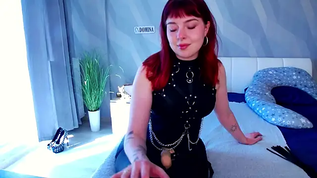 Snapshot of real_bdsm_couple chatting on May 2026 02:24:02 PM real bdsm couple online show from May 2026 02:24:02 PM