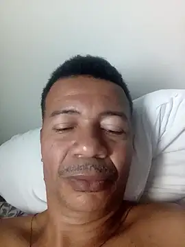 Snapshot of moreno25centimetro chatting on June 2026 10:21:01 AM moreno25centimetro online show from June 2026 10:21:01 AM