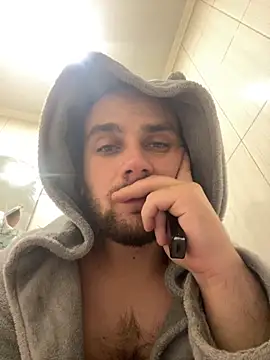 LuckyGirlfriends online show from November 2025 04:42:01 PM