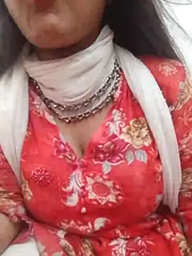 Snapshot of Babe_Doll04 chatting on April 2026 10:41:02 AM Babe Doll04 online show from April 2026 10:41:02 AM