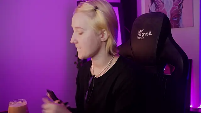 CinBellamy online show from September 2025 06:04:02 AM