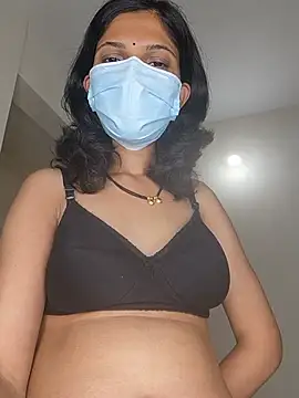 Shivani2002 online show from June 2026 05:15:01 PM