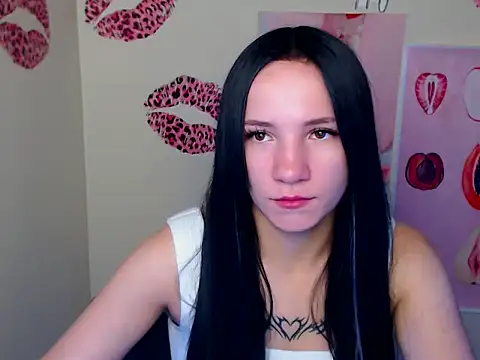 Em7MaA online show from September 2025 06:24:01 PM