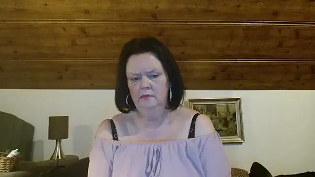 TiffanyMature online show from October 2025 09:48:01 PM