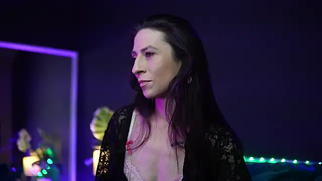 RubyRosa online show from October 2025 10:11:01 PM