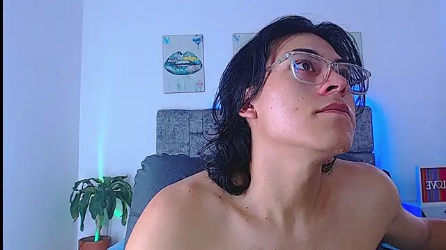 dirty model online show from September 2025 10:21:02 PM