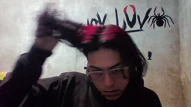 dirty model online show from November 2025 04:56:01 AM