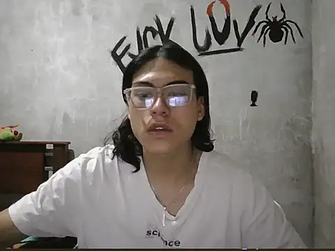 dirty model online show from March 2026 05:40:02 AM