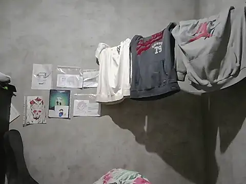 dirty model online show from April 2026 09:42:02 PM