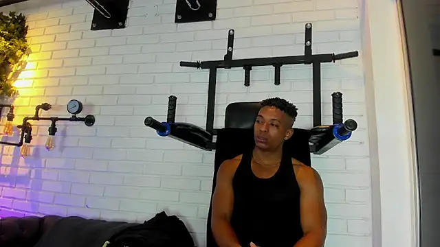 Snapshot of ItaloMoore chatting on February 2026 11:13:01 AM ItaloMoore online show from February 2026 11:13:01 AM