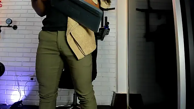 Snapshot of ItaloMoore chatting on February 2026 11:50:01 AM ItaloMoore online show from February 2026 11:50:01 AM