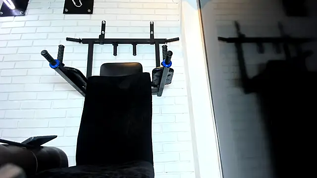 Snapshot of ItaloMoore chatting on February 2026 11:30:01 AM ItaloMoore online show from February 2026 11:30:01 AM