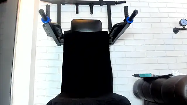 Snapshot of ItaloMoore chatting on February 2026 12:28:02 PM ItaloMoore online show from February 2026 12:28:02 PM